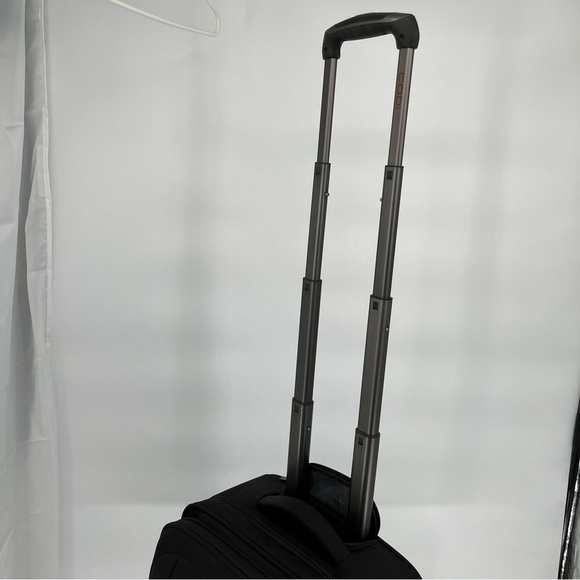 CODi CT3 Checkpoint Tested Mobile Lite Wheeled Case Black Luggage - Picture 12 of 12